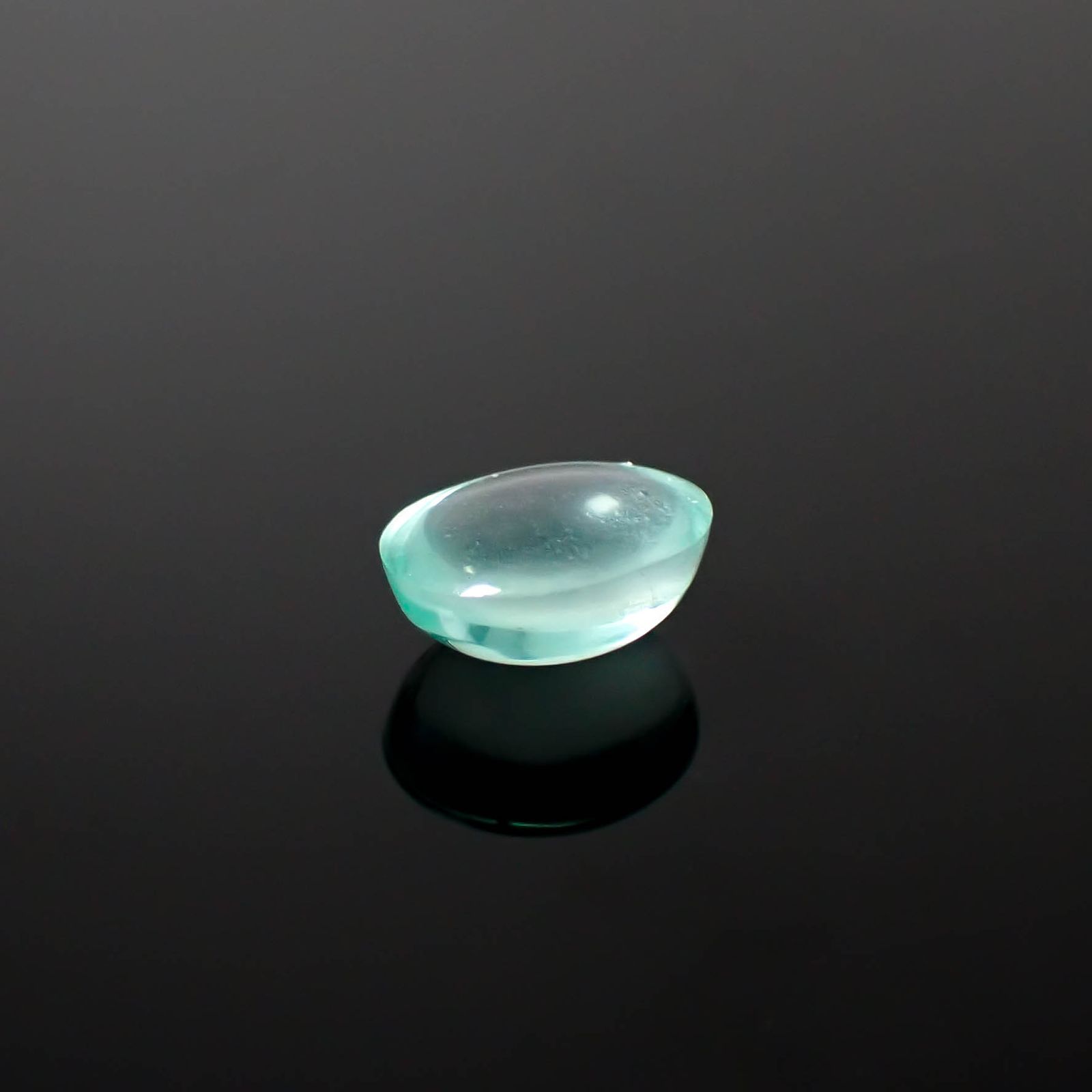 フローライト フルオレッセンス ジンバブエ産 2.20ct [250630518]8.7x7.2mm前後