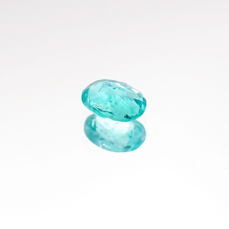 パライバトルマリン(宝石名トルマリン/別名パライバ・トルマリン) ブラジル・キントス鉱山産 0.163ct ソ付(宝貴協)[20106455]4.0×3.0mm前後