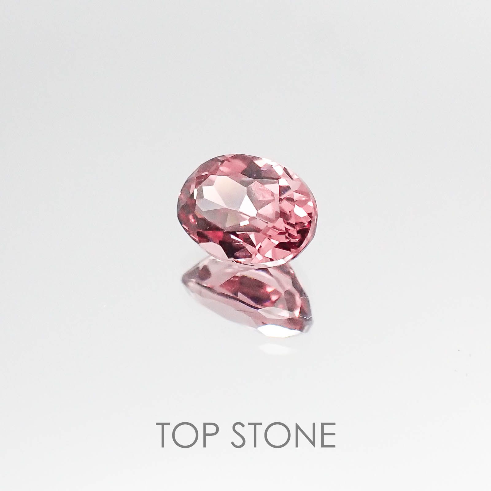 カラーチェンジマラヤガーネット タンザニア産 ルース 1.15ct[20074275]7×5.2mm前後