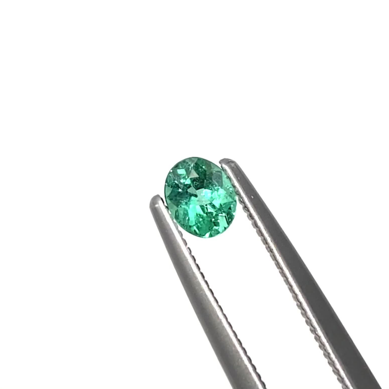 パライバトルマリン ブラジル・パライバ州バターリャ鉱山産 0.30ct