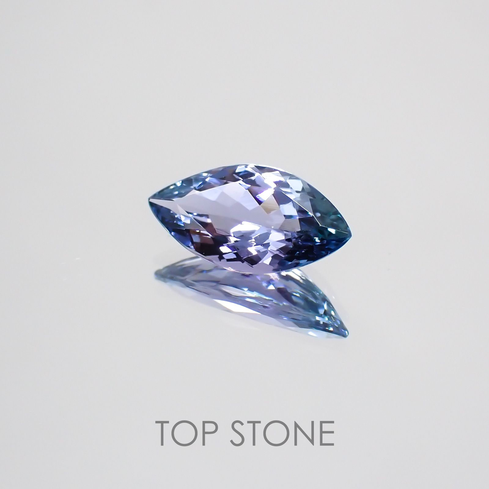 パーティーカラータンザナイト タンザニア産 ルース 1.39ct[210310103]11.2×5.7mm前後