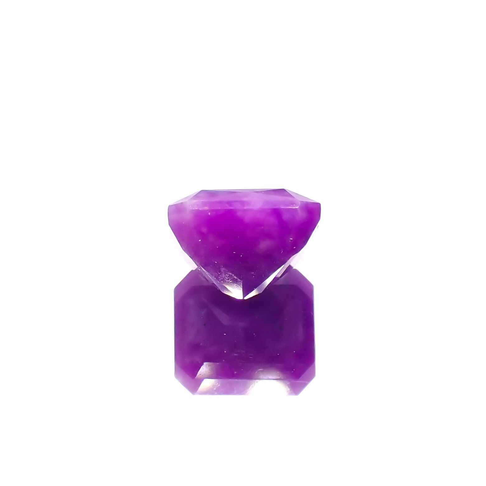 スギライト 南アフリカ産 1.75ct[230421781]7.2x6.4mm前後