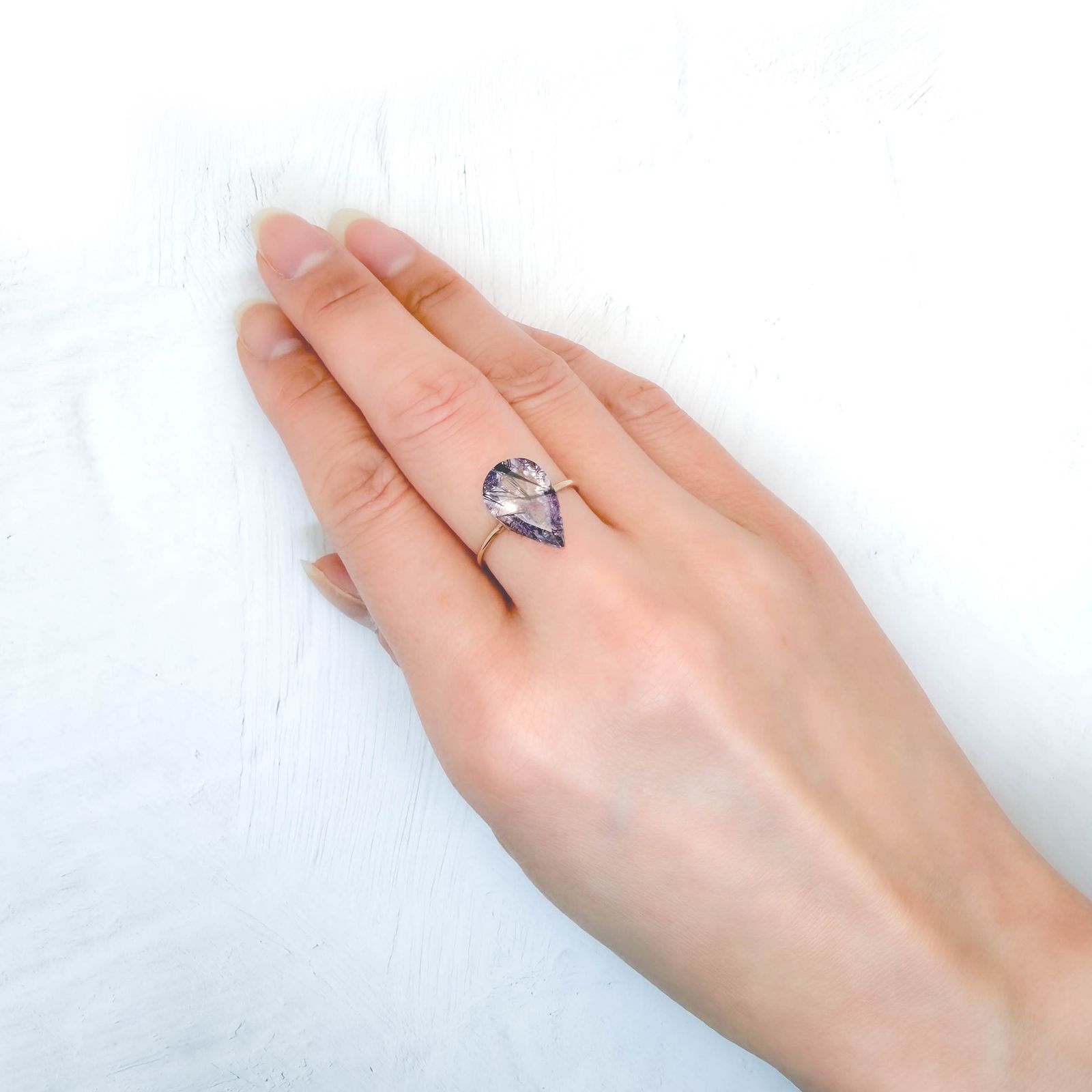 スーパーセブン ブラジル産 4.41ct / 14.6x9.2mm前後 [260231684]