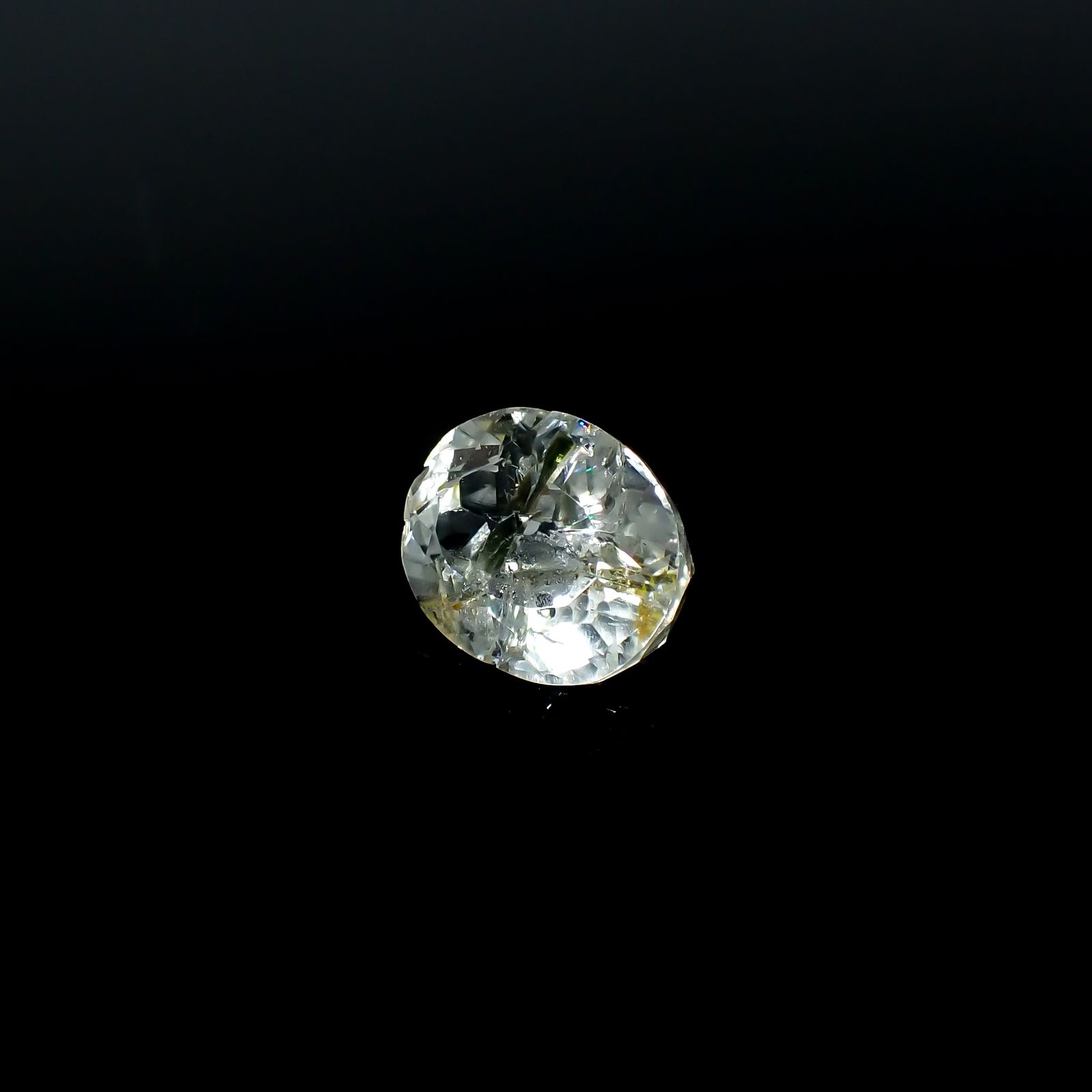 アパタイトイントパーズ(宝石名アパタイト イン トパーズ)ブラジル産 19.43ct 識別済[240225932]16.8x13.2mm前後