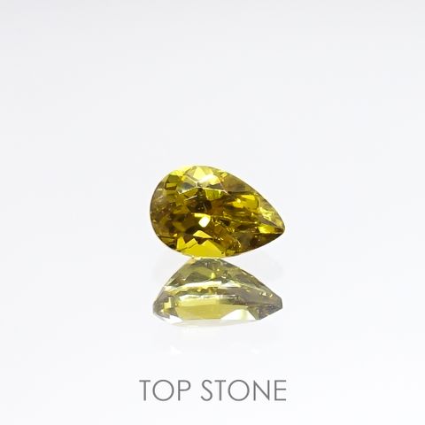 クリノゾイサイト(宝石名クリノゾイサイト)パキスタン産 0.36ct 識別済[220115595]5.3x3.5mm前後