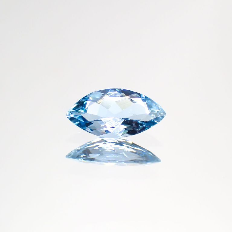 サンタマリアアクアマリン ブラジル産 0.40ct[220114048]7.5x4mm前後 