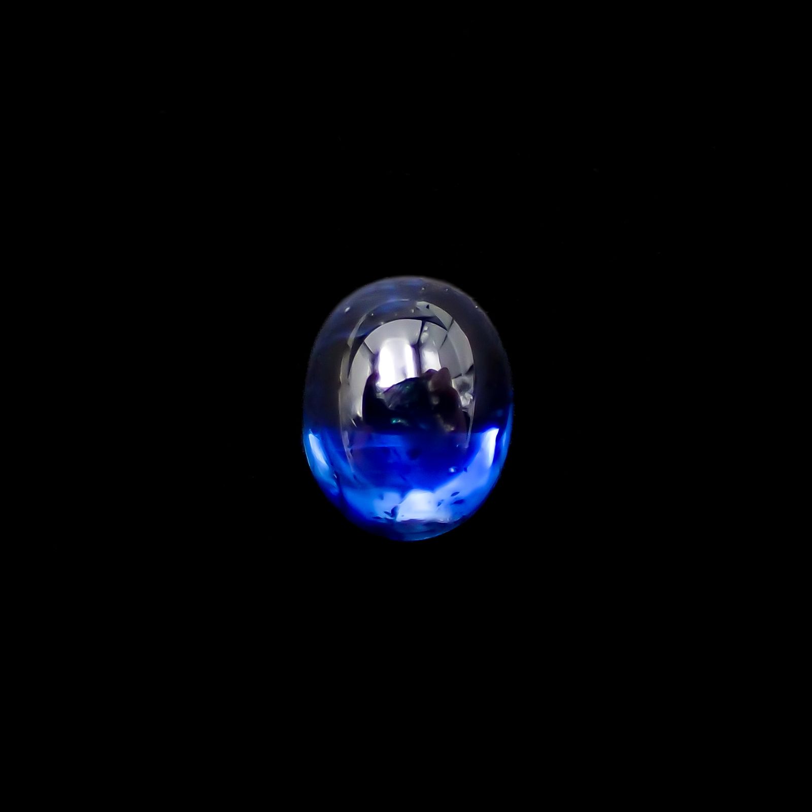 サファイア(宝石名ブルー・サファイア)スリランカ/マダガスカル産 0.96ct 識別済[230923438]5.7x4.4mm前後