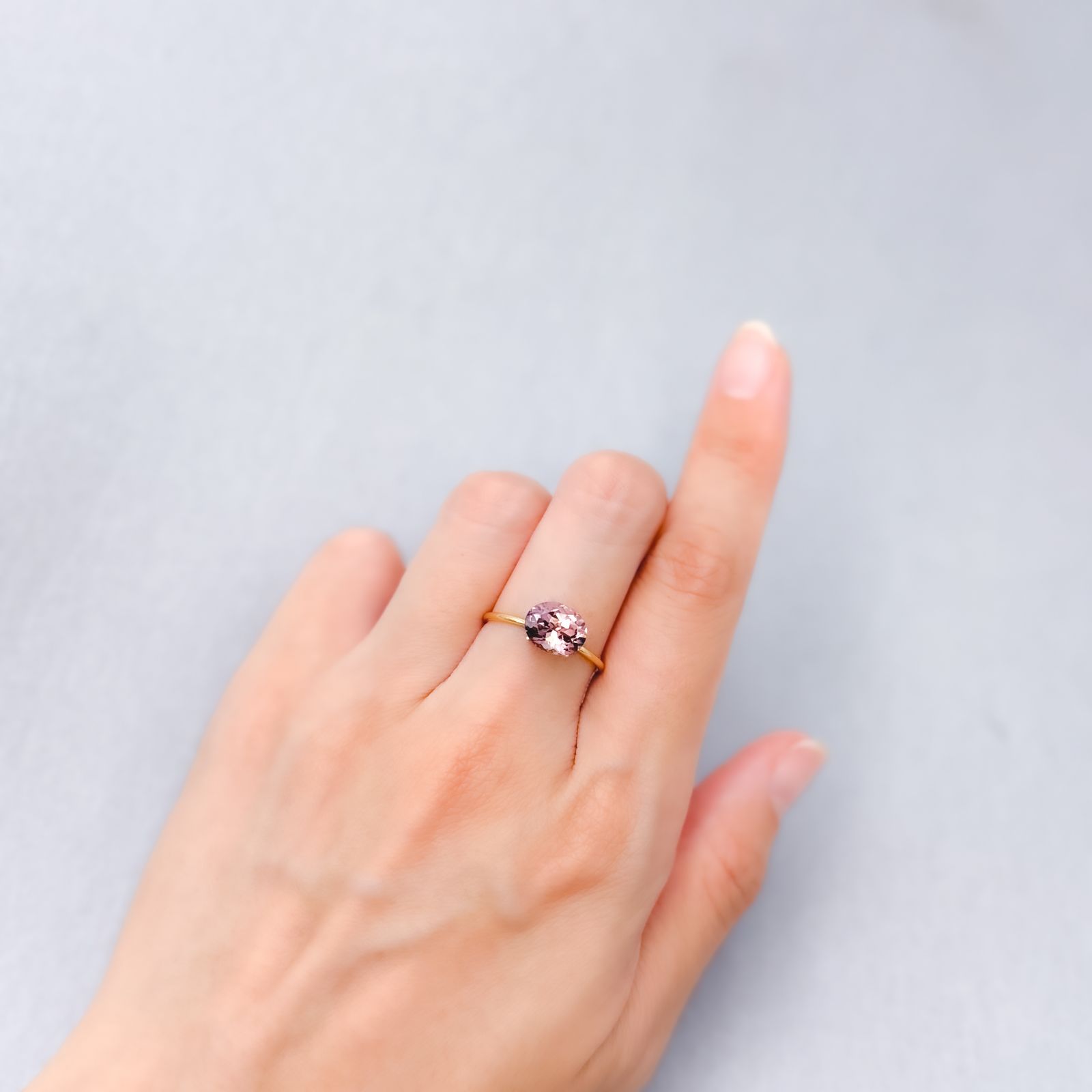 バイカラートルマリン(宝石名トルマリン)コンゴ産 2.12ct 識別済[250114994]9x7.2mm前後