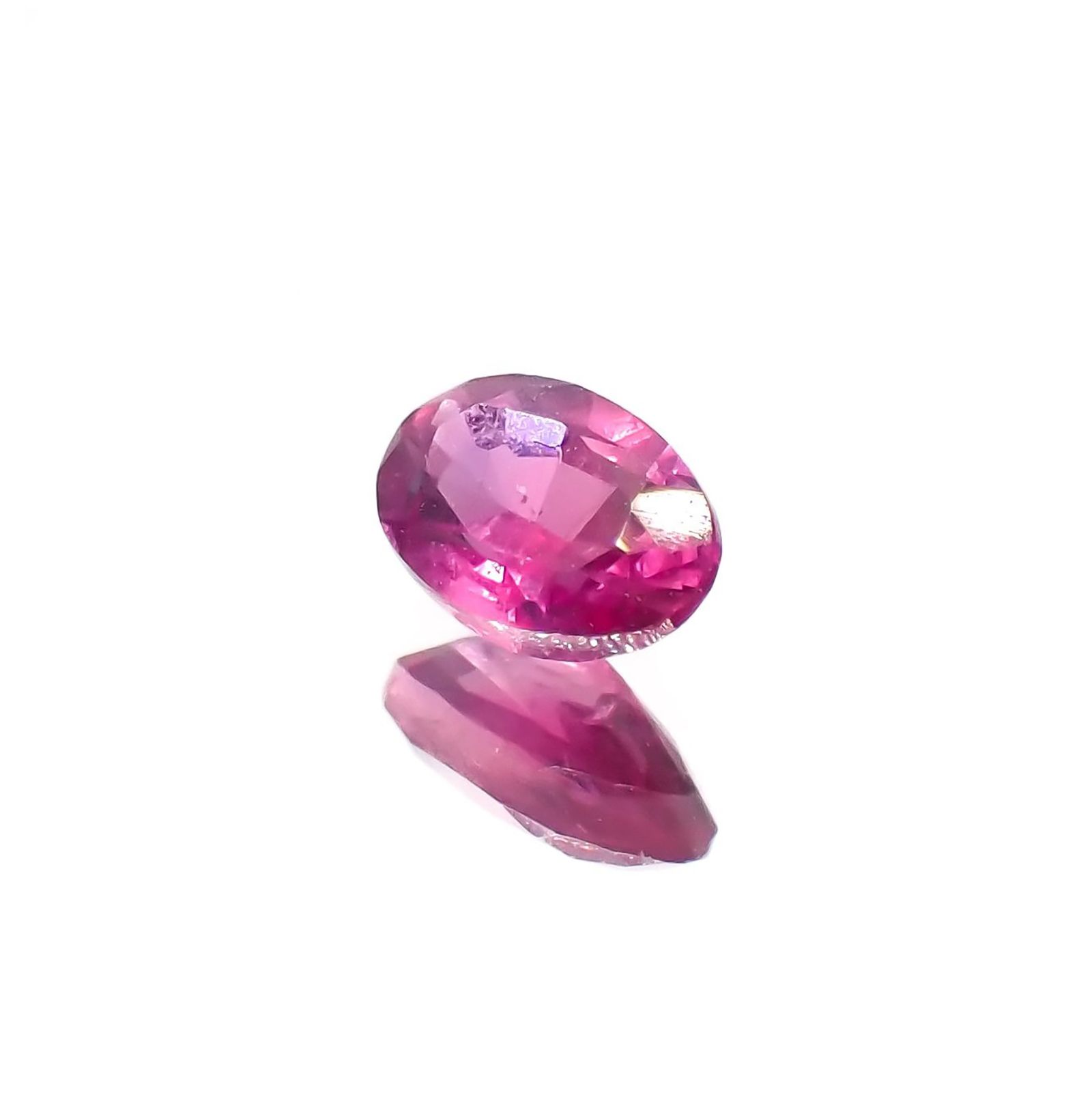 ウィンザーサファイア タンザニア・ウィンザー産 0.34ct [250321225]5x3.1mm前後