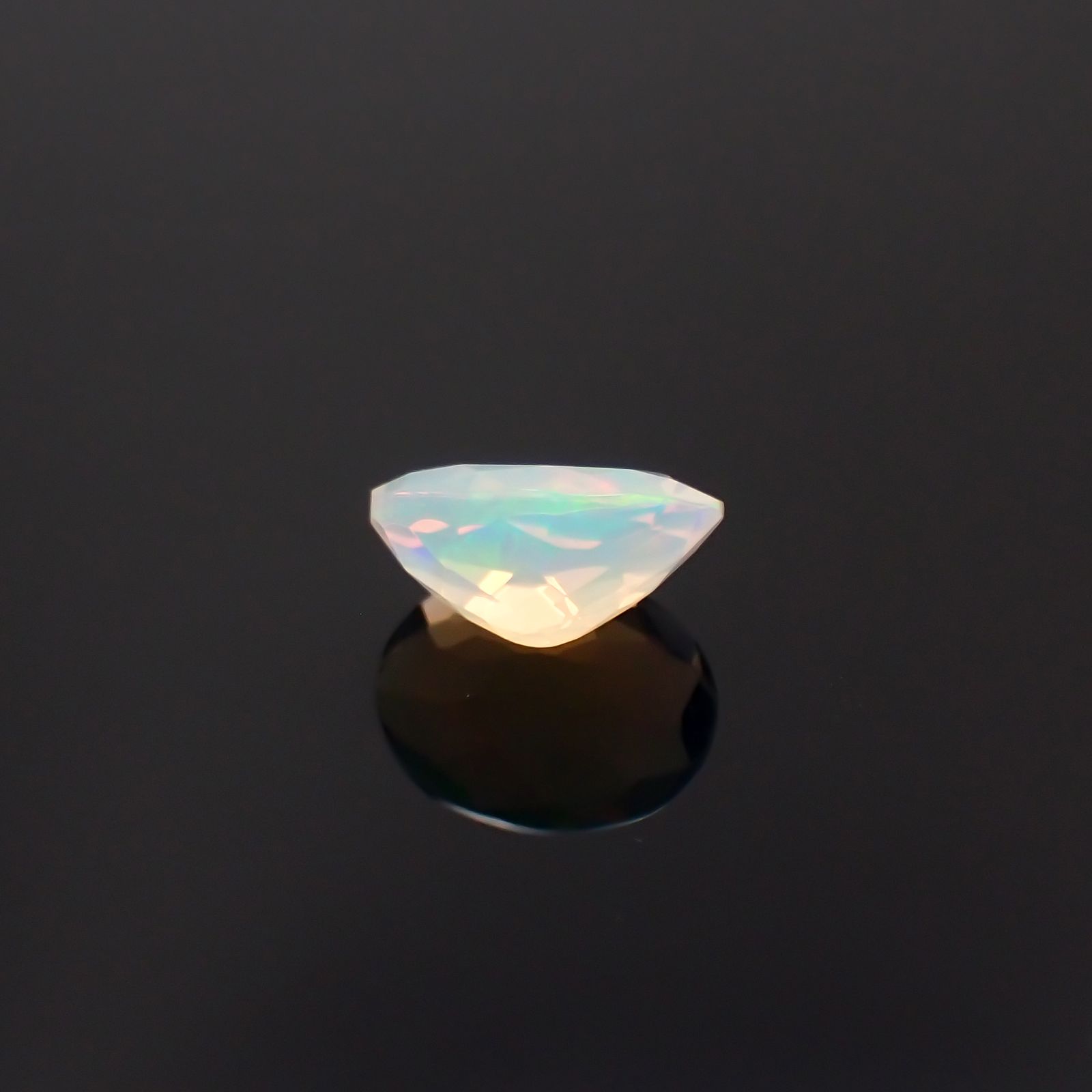 エチオピアオパール エチオピア産 1.50ct[231224633]10x8mm前後