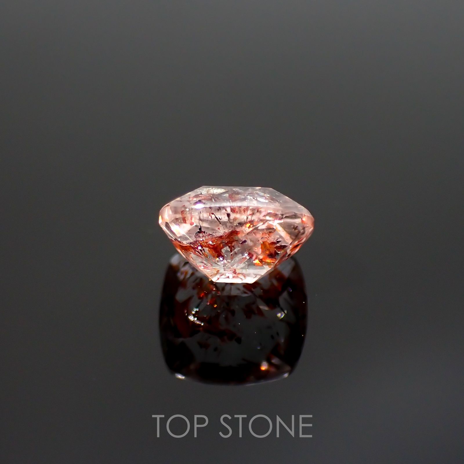 ファイヤークォーツ ナイジェリア産 1.37ct[220114756]7.1x7mm前後