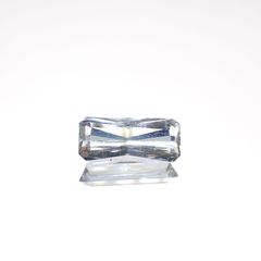 ジェレメジェバイト(宝石名エレメジェバイト)ナミビア産 0.82ct 識別済[220616312]9.2x3.9mm前後