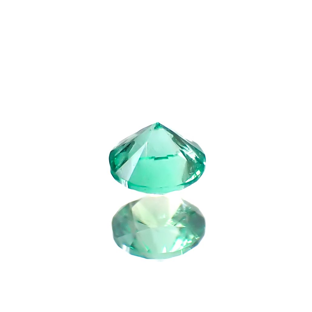 ノンオイルエメラルド ロシア産 0.045ct [250229873]2.3x2.3mm前後