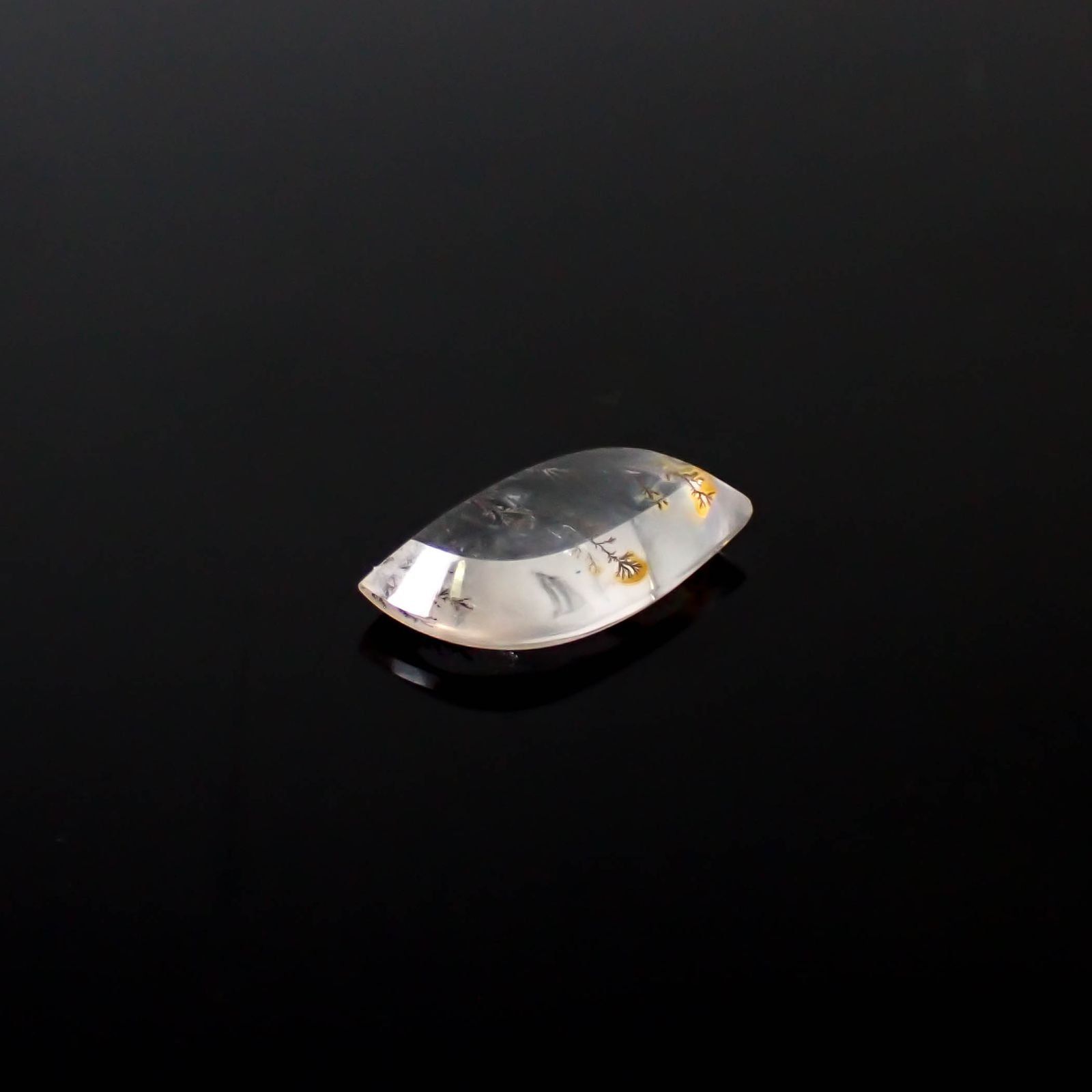 ◇フリーフォーム◇デンドリチッククォーツ ブラジル産 3.74ct [250330086]14.6x8.6mm前後
