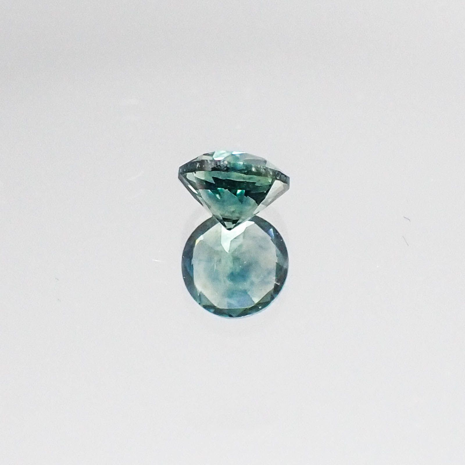 モンタナサファイア アメリカ産 ルース 0.51ct[20073879]4.6×4.6mm前後