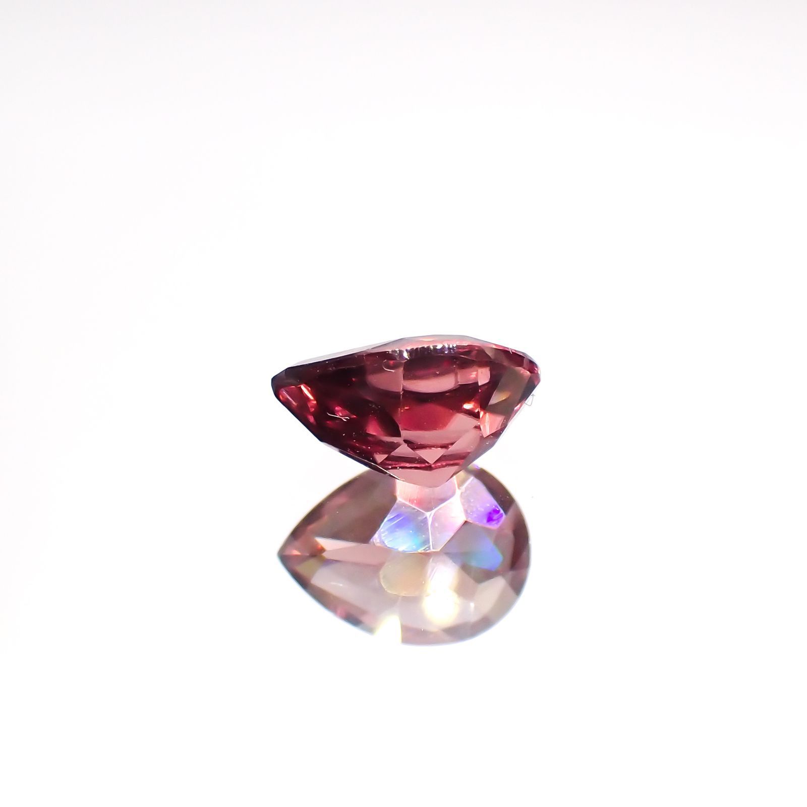 ピンクジルコン(宝石名ジルコン)スリランカ/カンボジア産 1.69ct 識別済[220114926]7.9x5.9mm前後