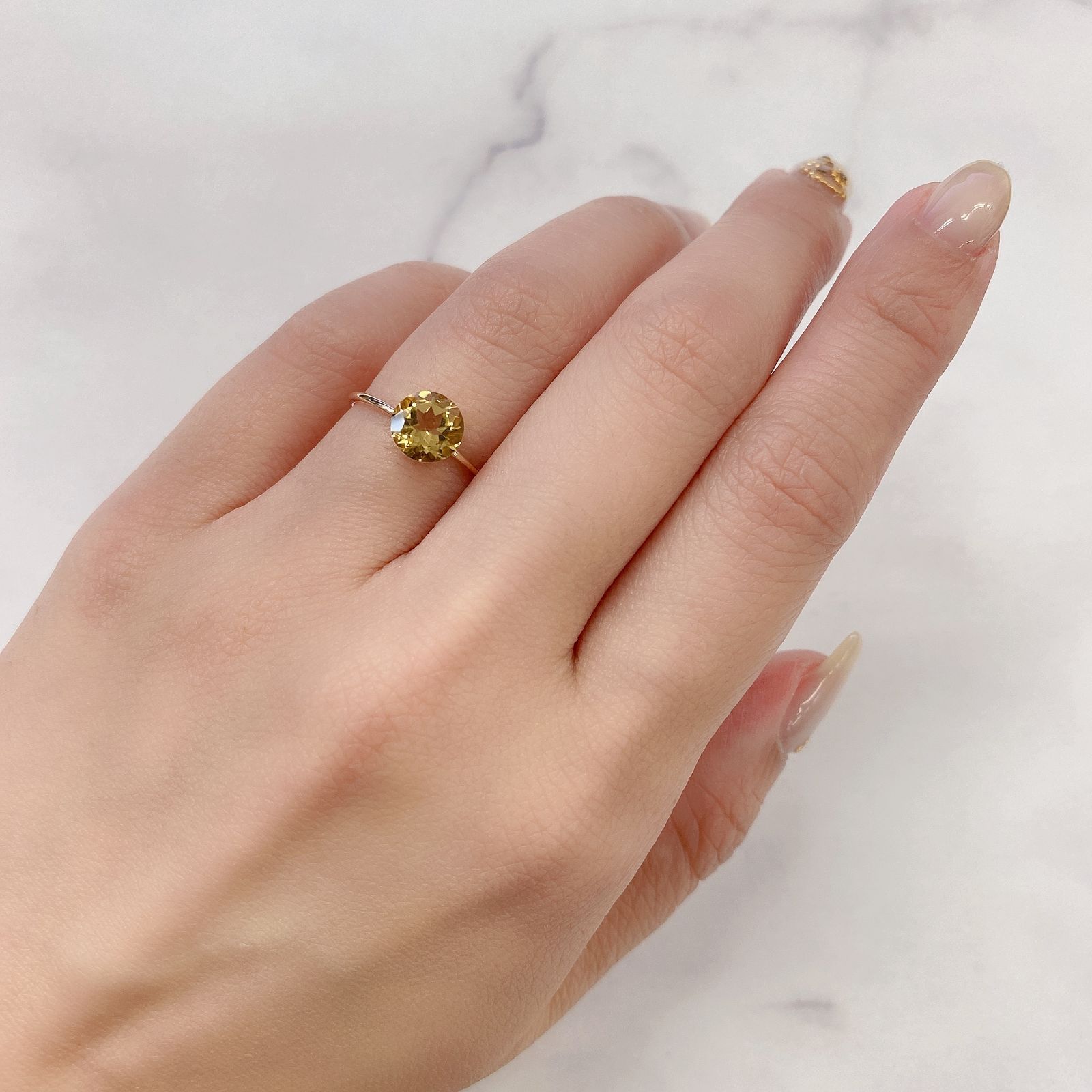 イエローベリル(宝石名イエロー・ベリル)ブラジル産 1.17ct 識別済[211113650]7.1x7mm前後
