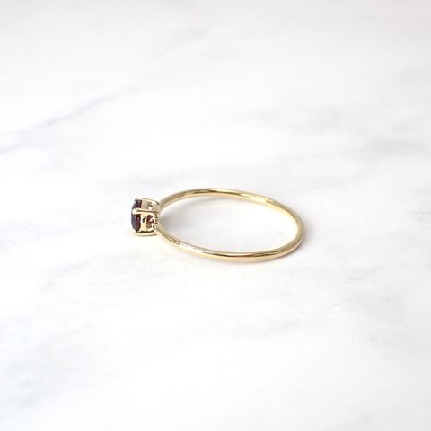 リング空枠：石留め▶アントヒルガーネット（お客様製作例）