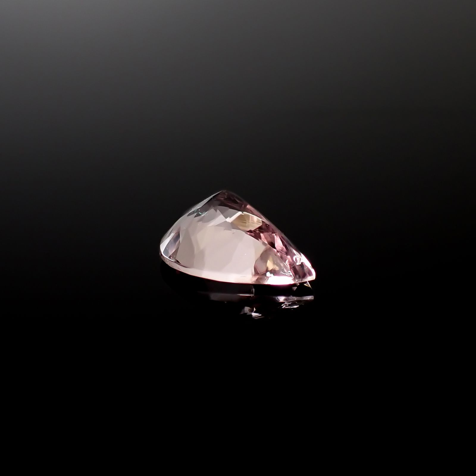 モルガナイト ナイジェリア産 1.51ct[240427164]10.1x7.2mm前後