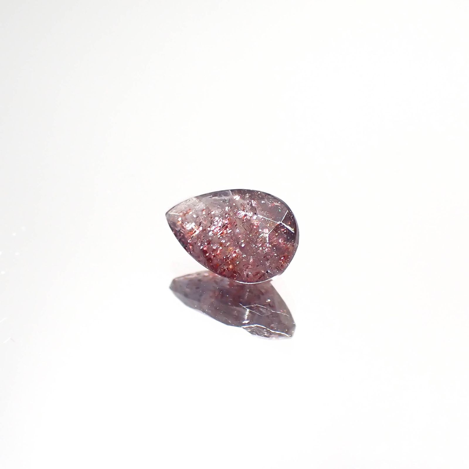 ブラッドショットアイオライト インド産 1.20ct[230522102]9.4x6mm前後