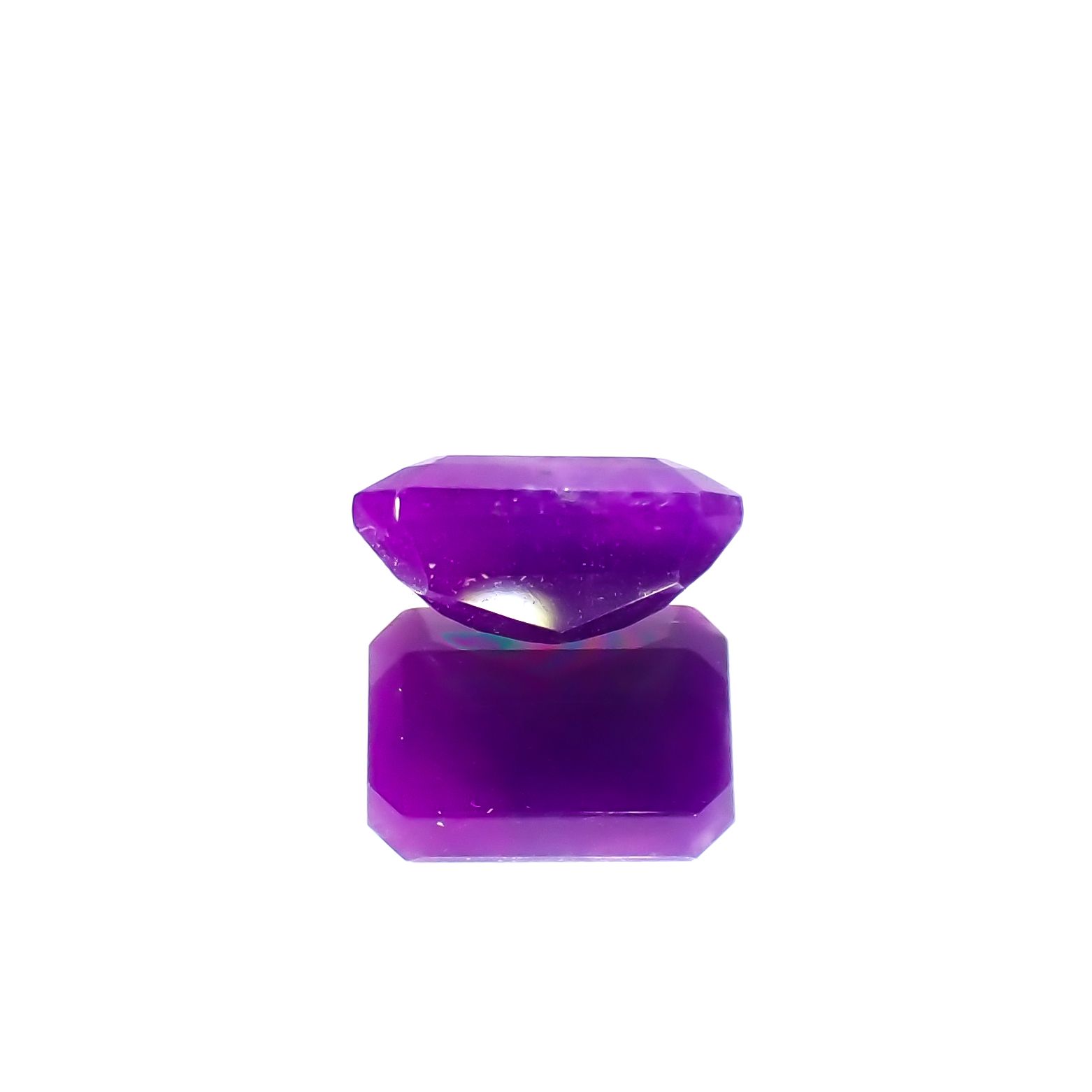 スギライト 南アフリカ産 0.84ct[230421785]6.8x4.8mm前後