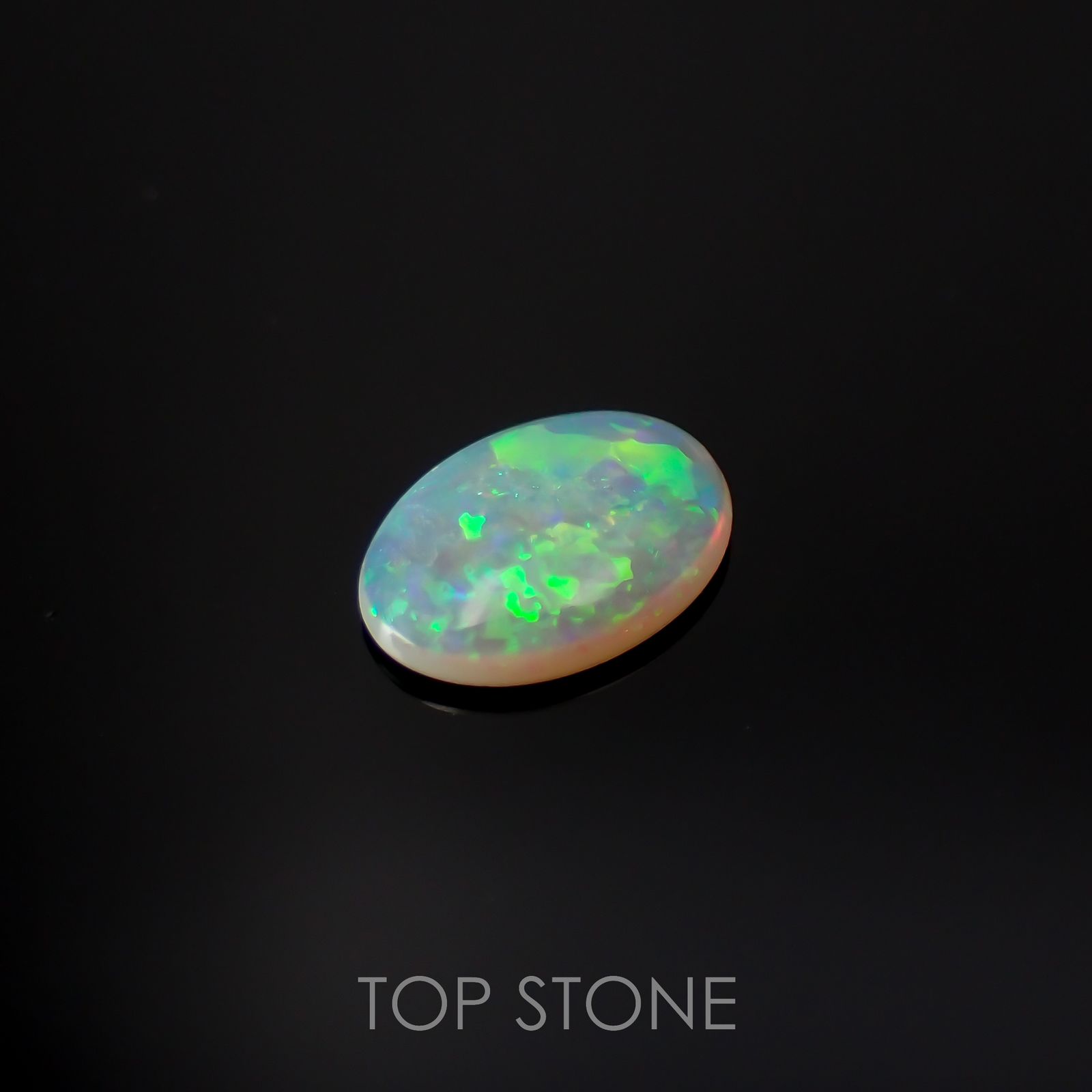 オパール オーストラリア産 0.31ct[221018435]7.2x5.2mm前後