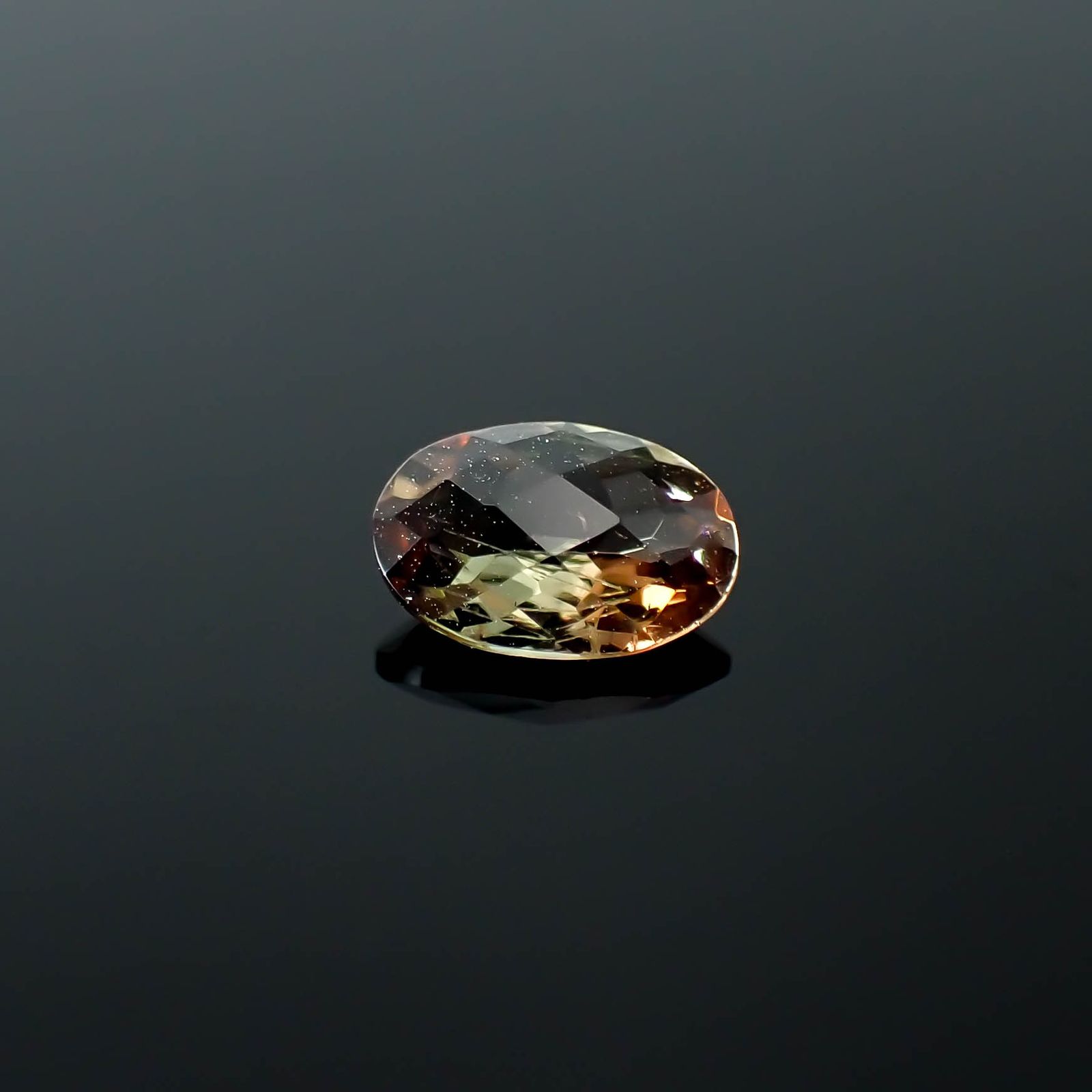 ◇チェッカーカット◇アンダリュサイト スリランカ/マダガスカル産 0.64ct[240226135]6.9x4.9mm前後