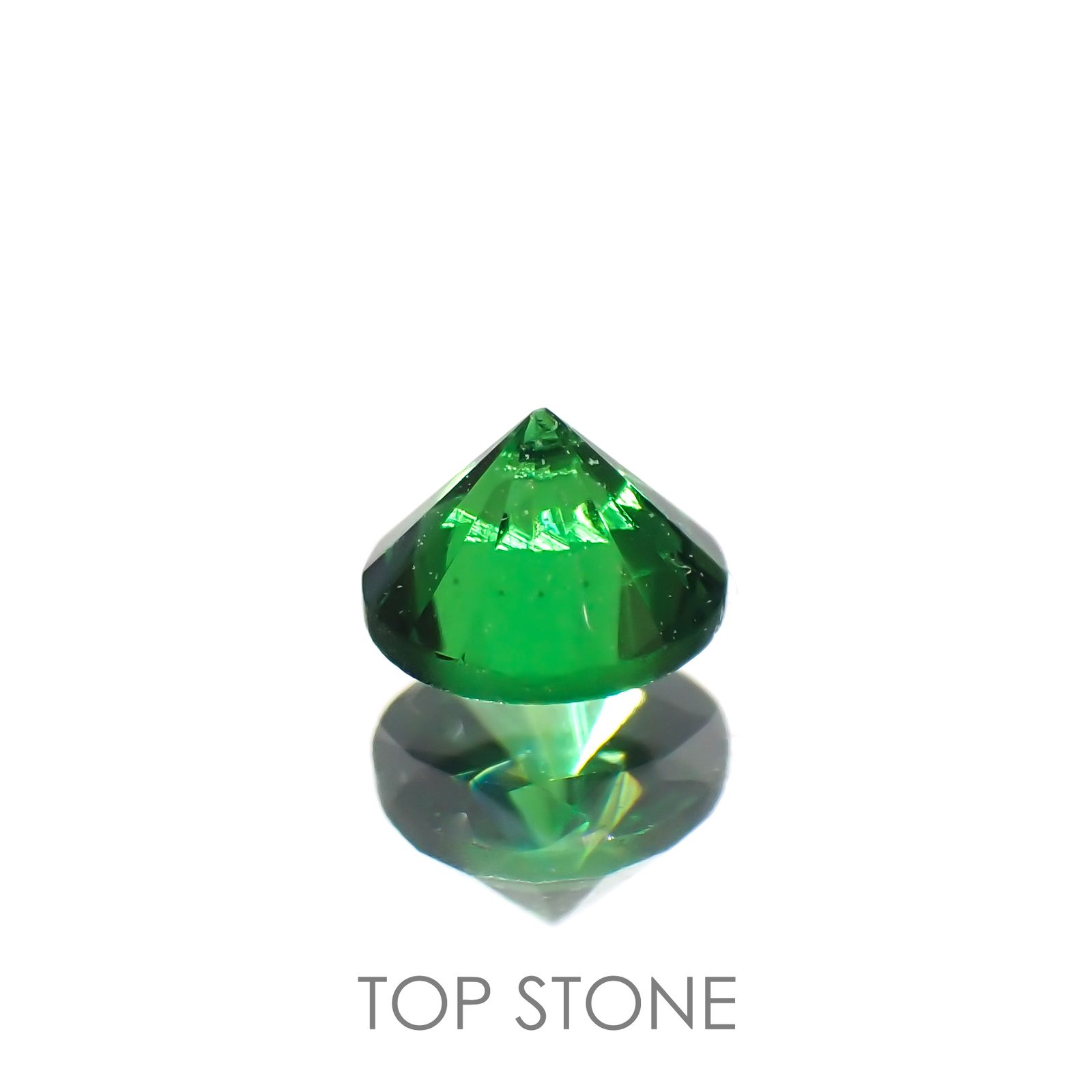 ツァボライト(宝石名ガーネット)タンザニア産 0.14ct 識別済[221018719]3.2x3.1mm前後