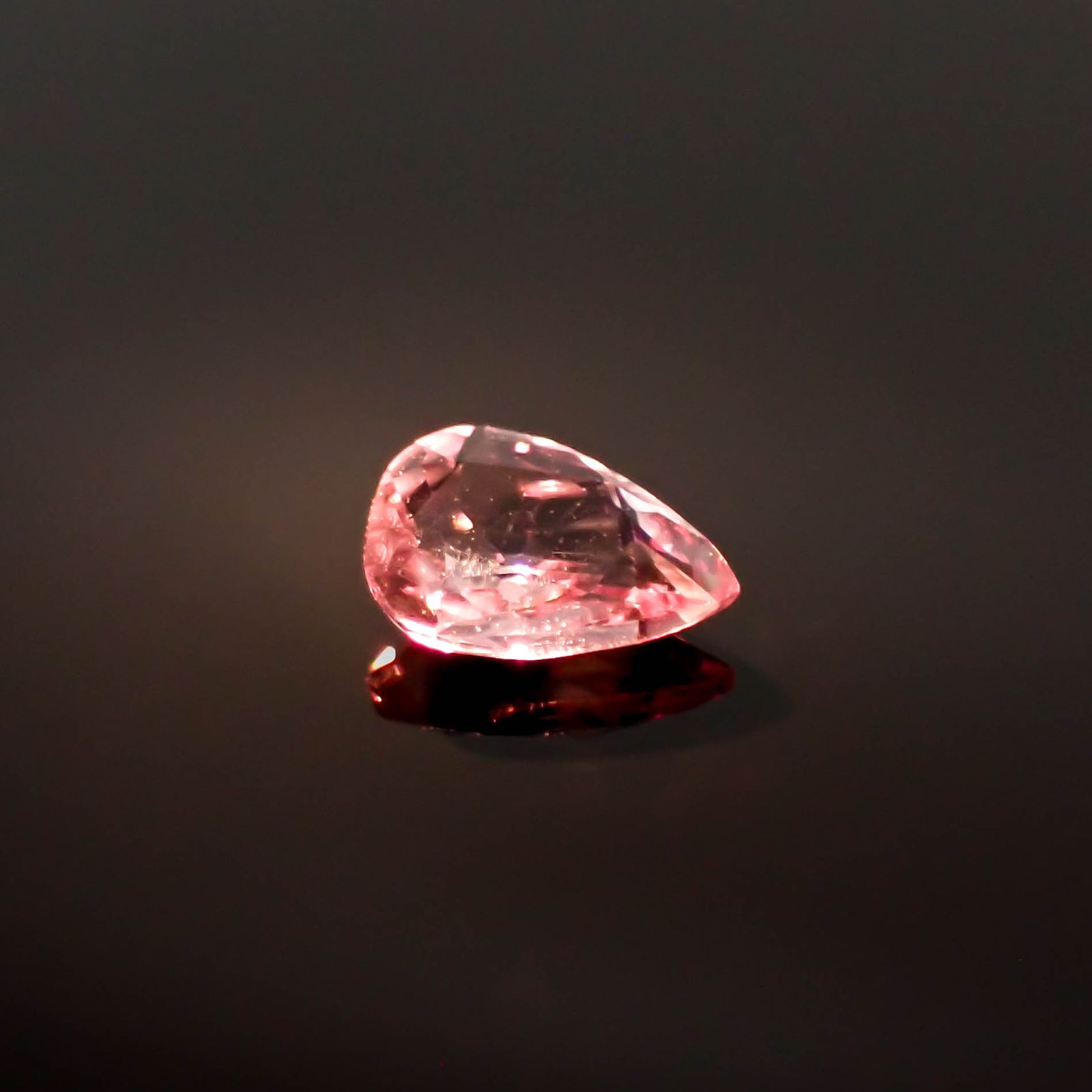 カラーシフト ピンクダイアスポア アフガニスタン産 0.28ct[240627977]5.5x3.7mm前後