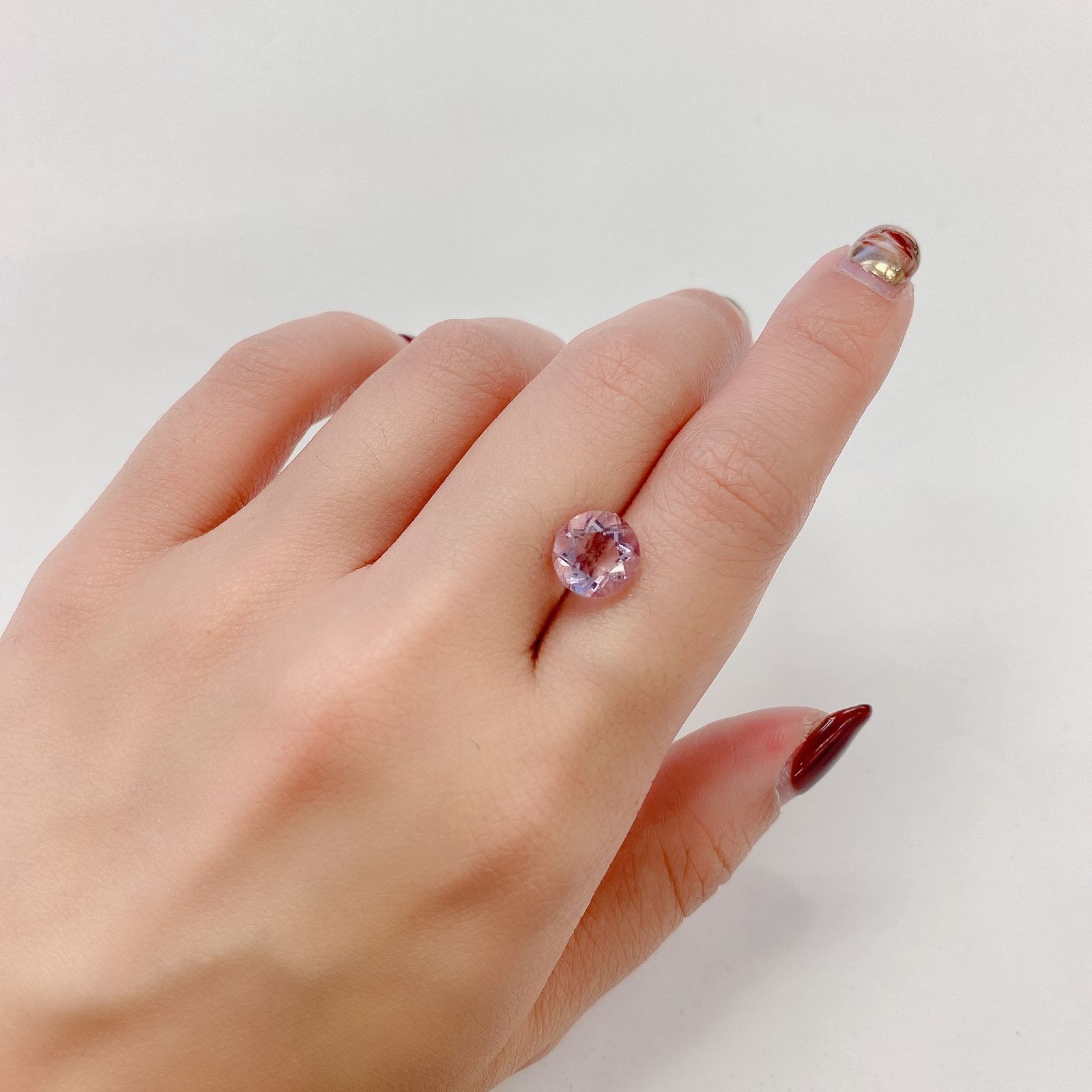 ピンクフローライト(宝石名ピンク・フルオライト)ブラジル産 3.39ct 識別済[230522247]9x8.9mm前後