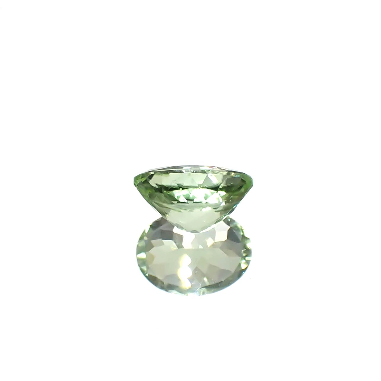 ペリドット(宝石名ペリドット)パキスタン/ノルウェー産 1.317ct ソ付(彩珠)[240728517]8x6.1mm前後