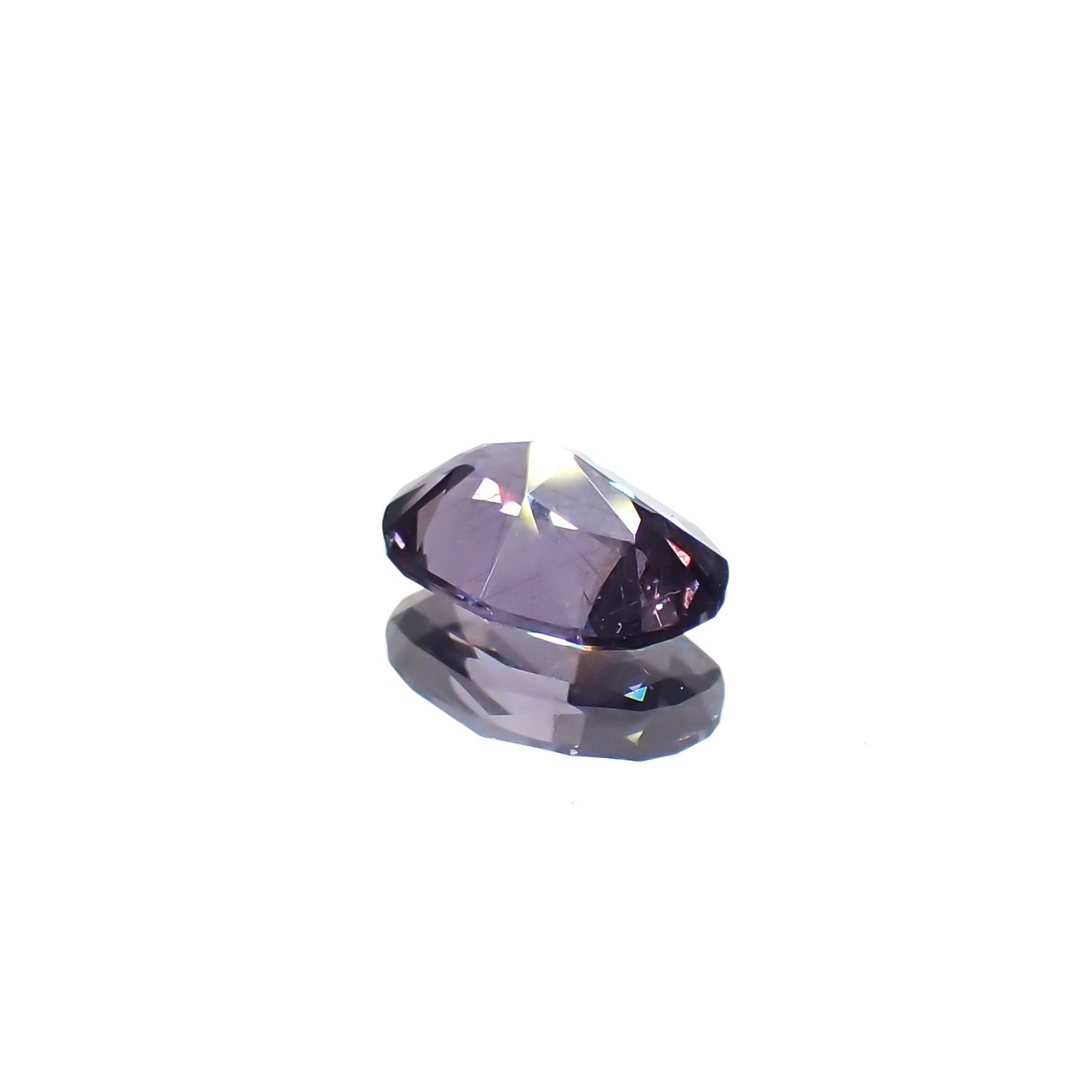 ベキリーブルーガーネット（カラーチェンジガーネット アレキタイプ） マダガスカル・ベキリー産 0.56ct[240125484]6x4.1mm前後