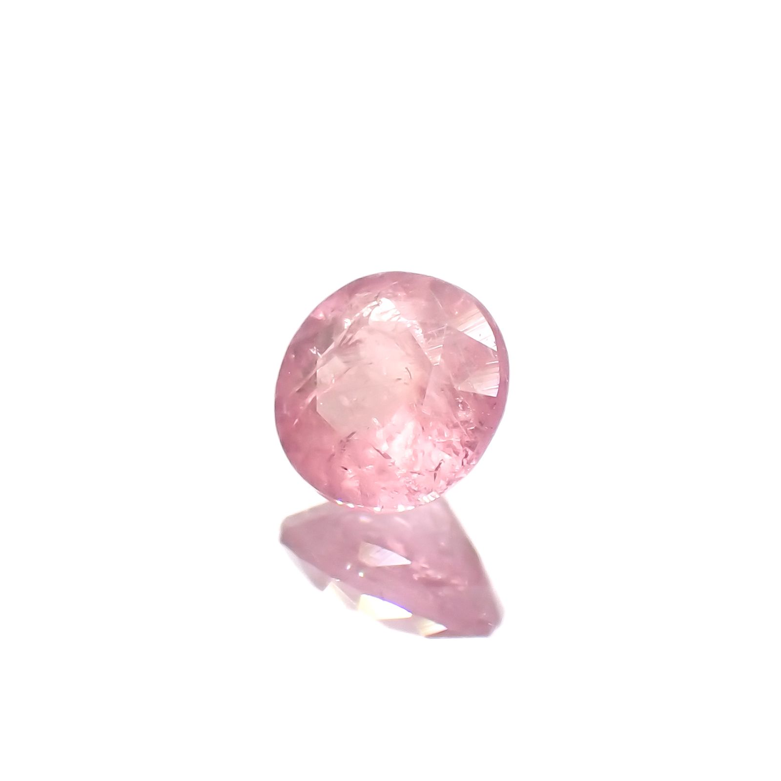 ペツォッタイト(ラズベリル)(宝石名ペツォッタイト)マダガスカル産 0.22ct 識別済[231023642]3.9x3.8mm前後