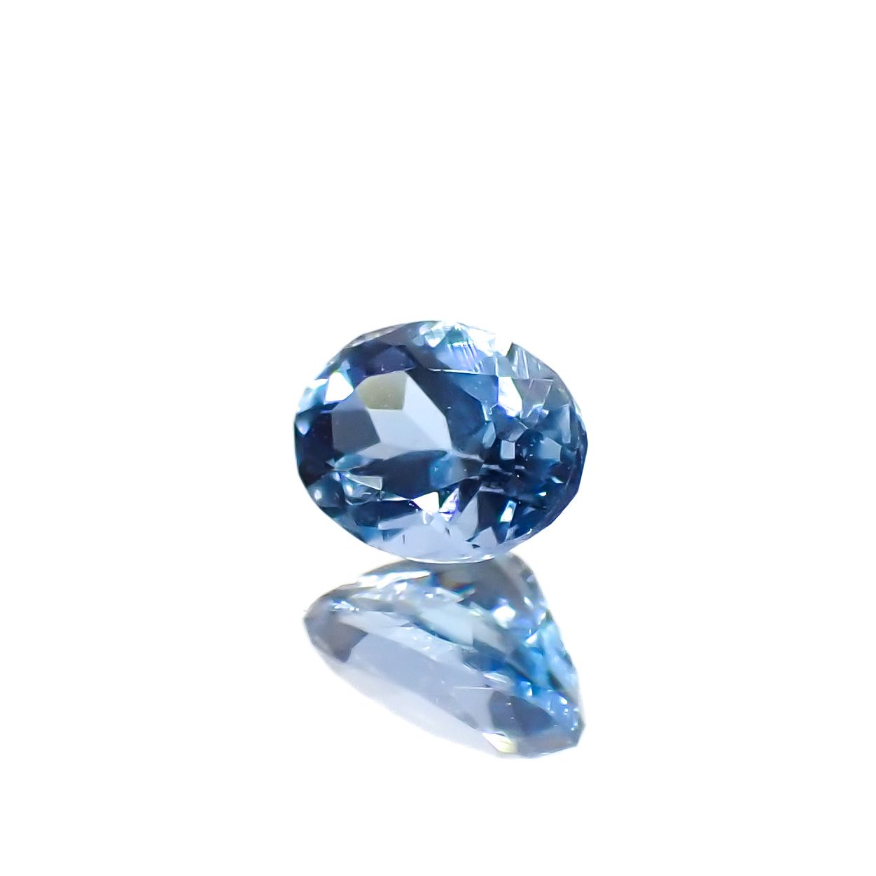 サンタマリアアクアマリン ブラジル産 0.18ct[230923519]4.1x3mm前後