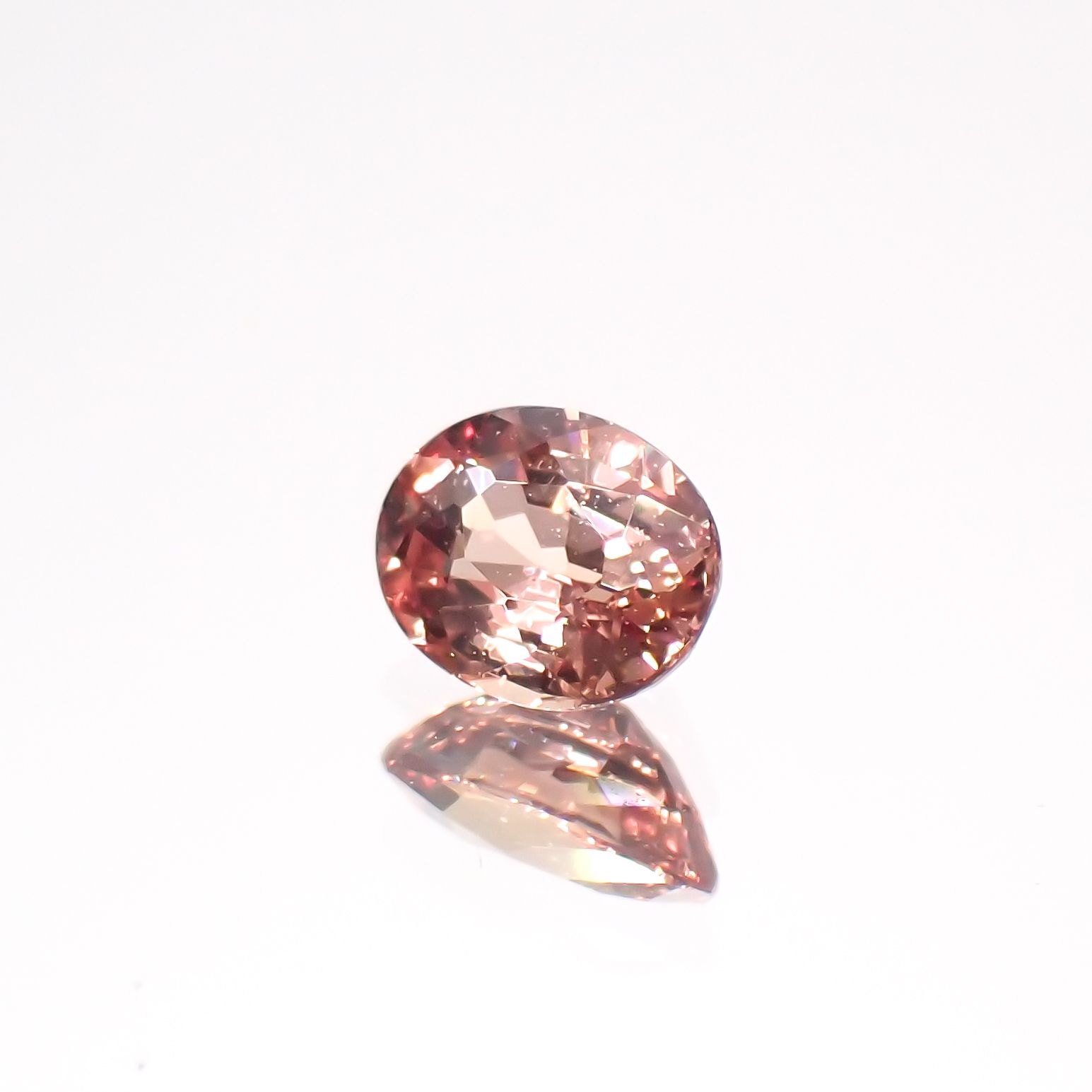 パパラチャサファイア 非加熱(宝石名サファイア/別名パパラチャ・サファイア)スリランカ産 0.22ct GIA鑑付[230521938]4.15x3.2mm前後