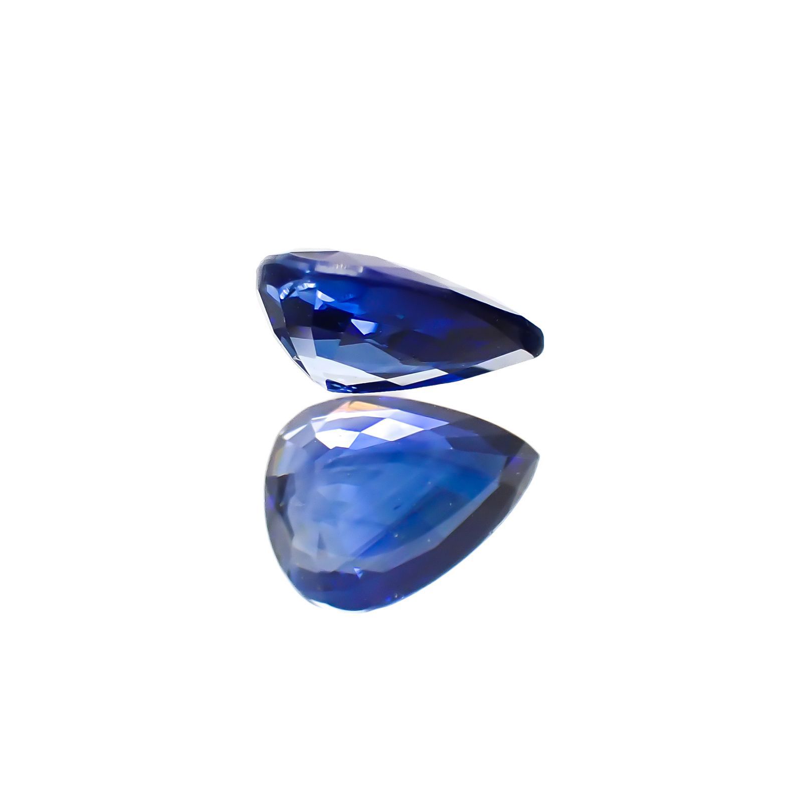 サファイア(宝石名サファイア)スリランカ/マダガスカル産 0.89ct 識別済[220917640]7x5.4mm前後