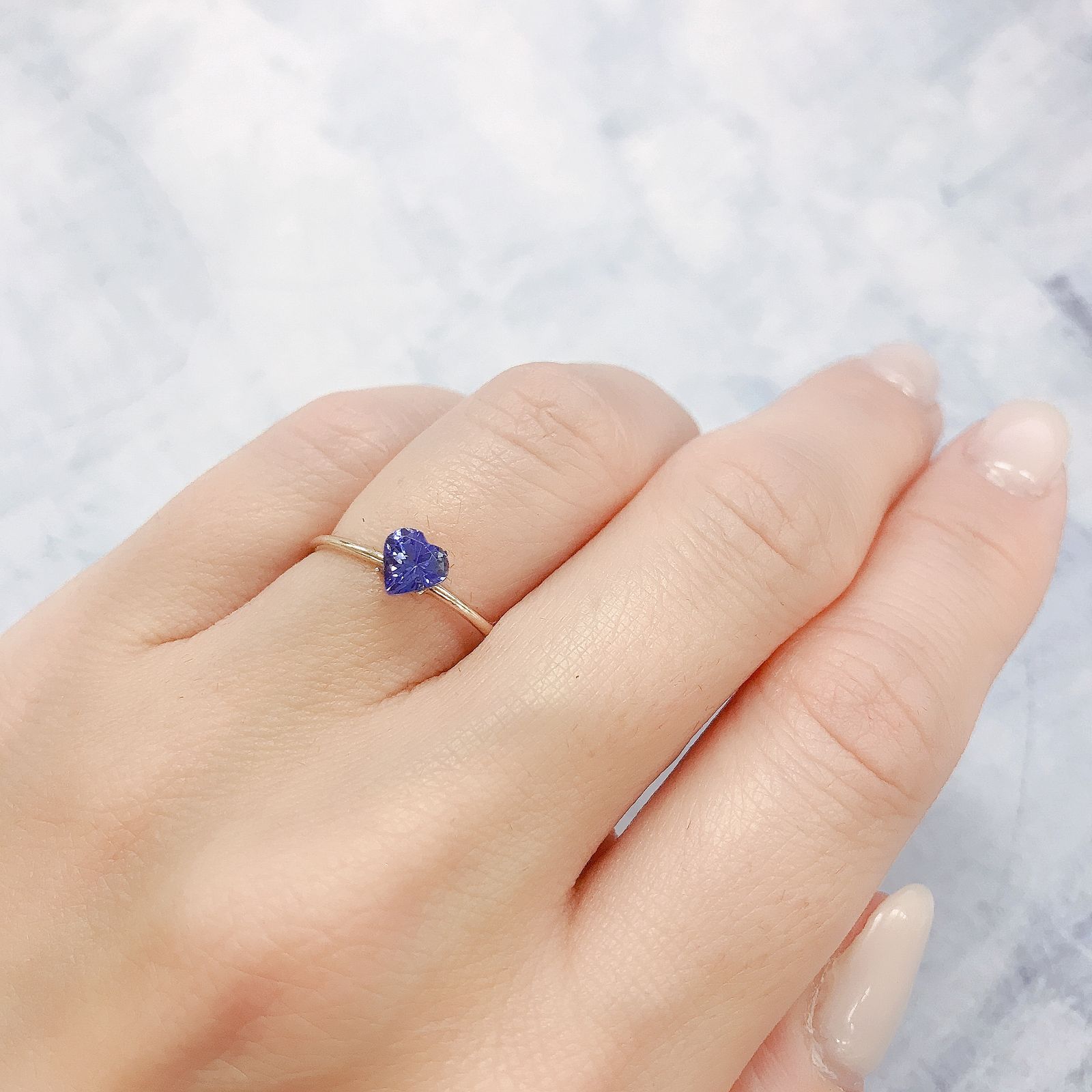 タンザナイト(宝石名タンザナイト)タンザニア産 0.53ct 識別済[220516050]5.2x5.2mm前後