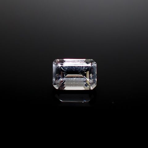 アポフィライト(宝石名アポフィライト)インド・プネー産 0.912ct ソ付(日独)[250129783]6.88x4.81mm前後