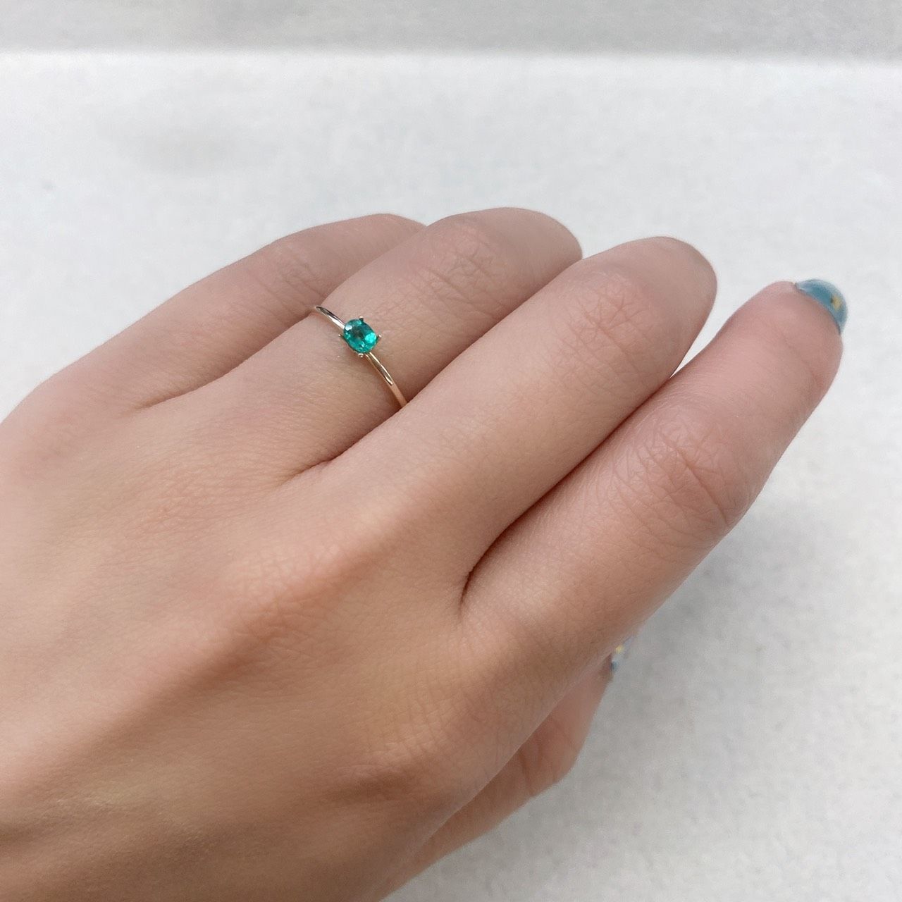 エメラルド コロンビア産 ルース 0.1ct[201812830]3.6×2.7mm前後