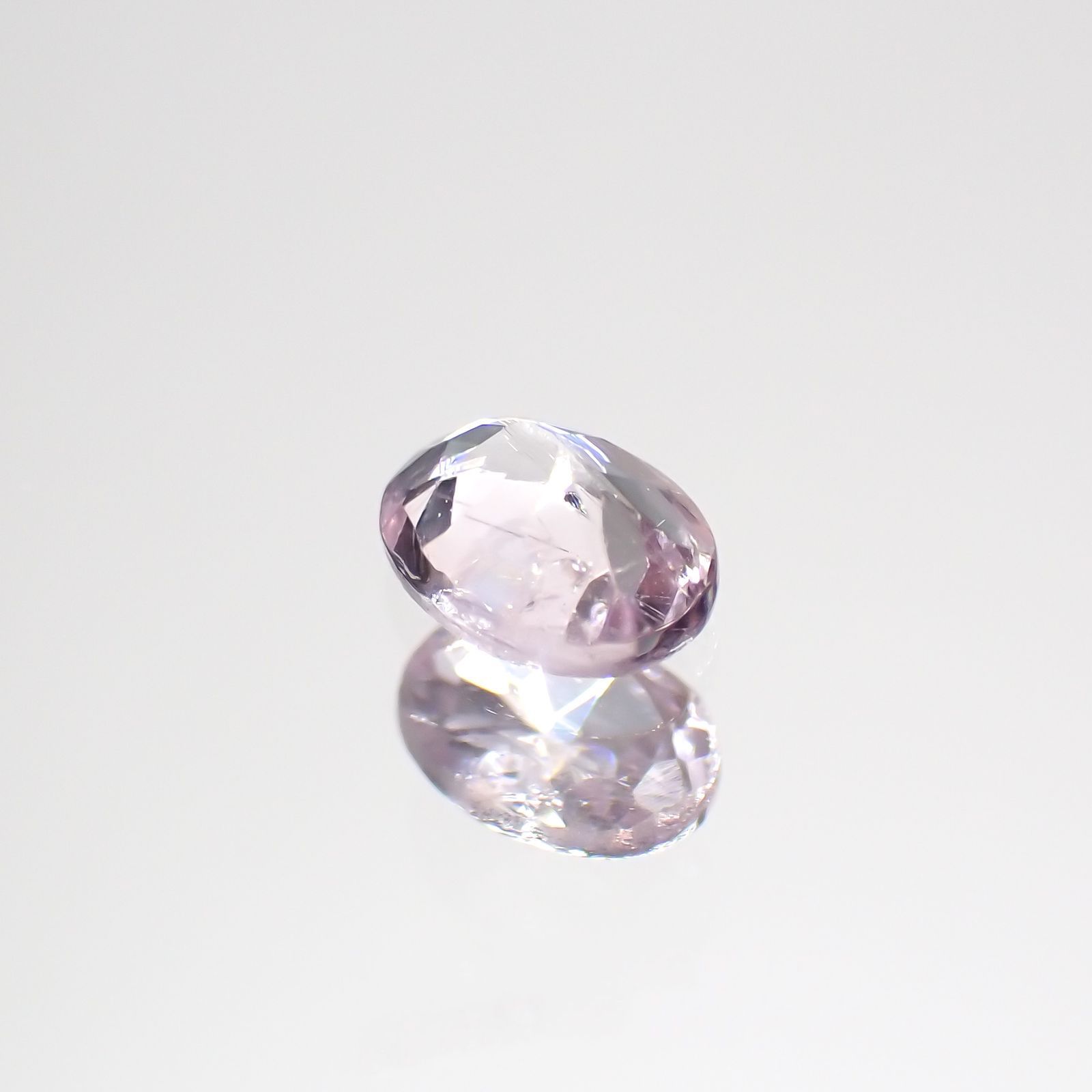 ピンクゾイサイト(宝石名ピンク・ゾイサイト)タンザニア産 0.17ct 識別済[220115055]4x3mm前後