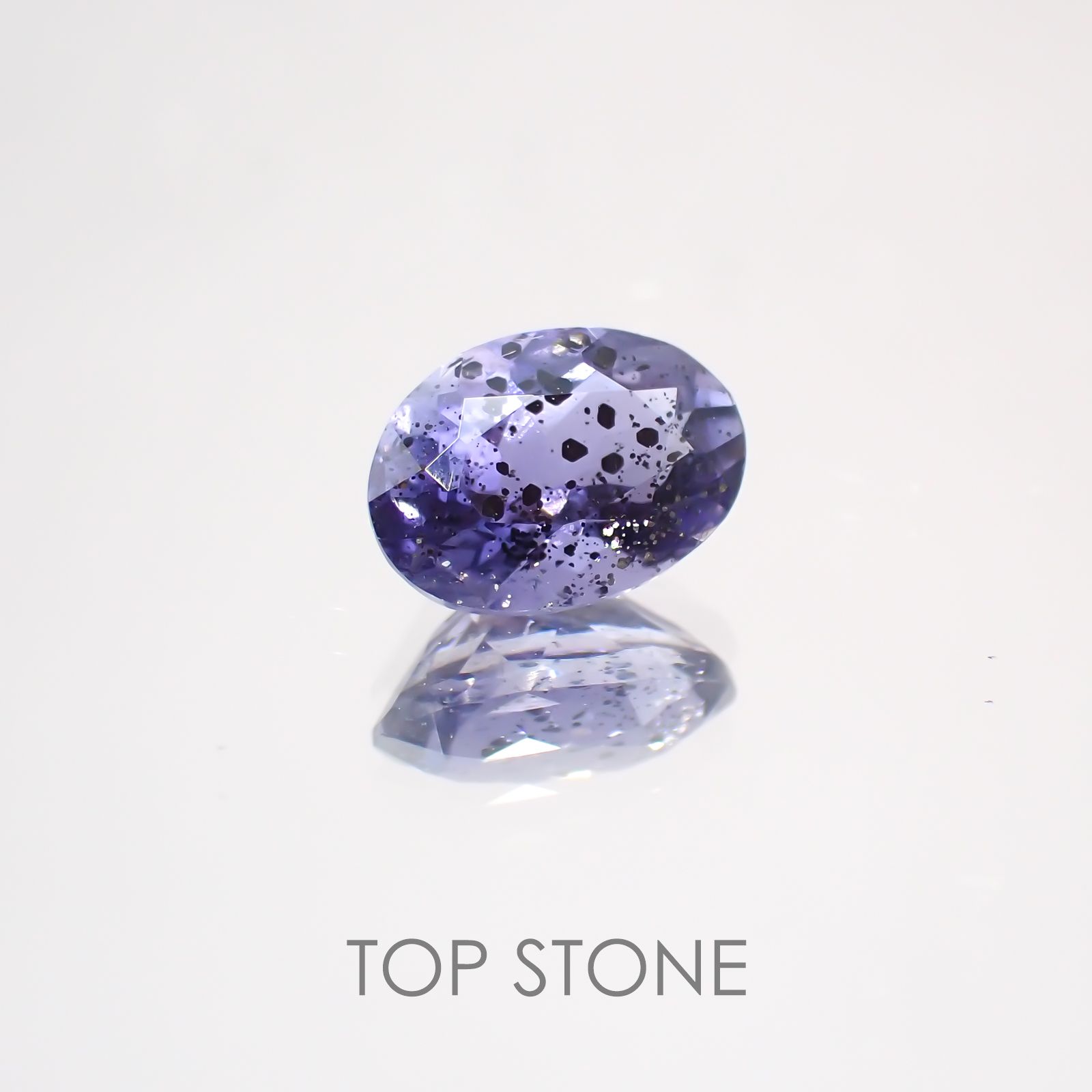 アイオライトサンストーン インド・ブラジル産 ルース 0.67ct[21018917]6.7×4.9mm前後
