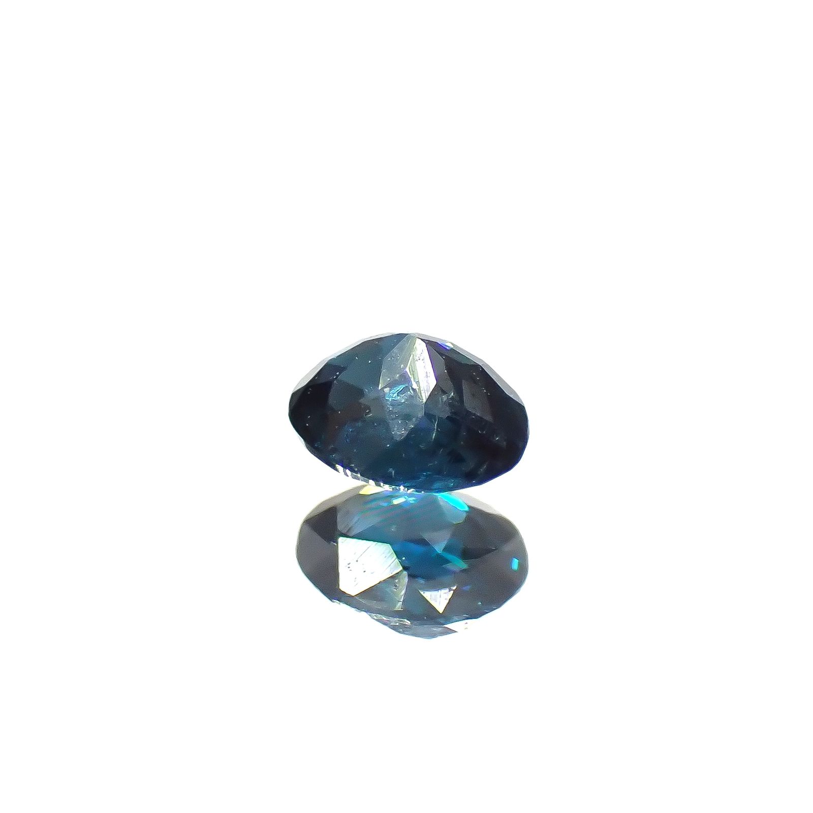 サファリン マダガスカル産 0.15ct[240527511]3.5x3mm前後