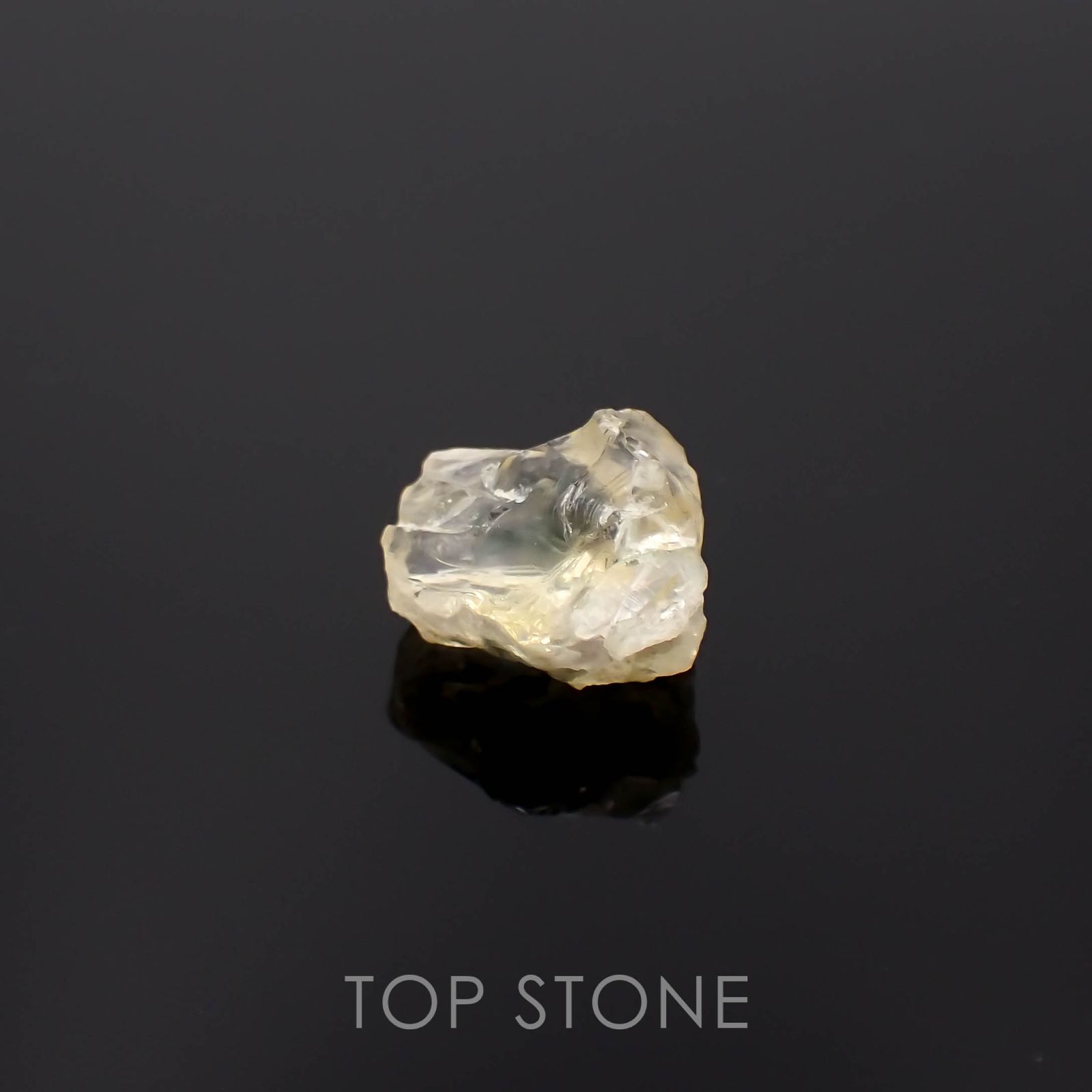 オレゴンサンストーン原石 アメリカ・オレゴン州産 3.67ct[230220424]10.1x8.8mm前後