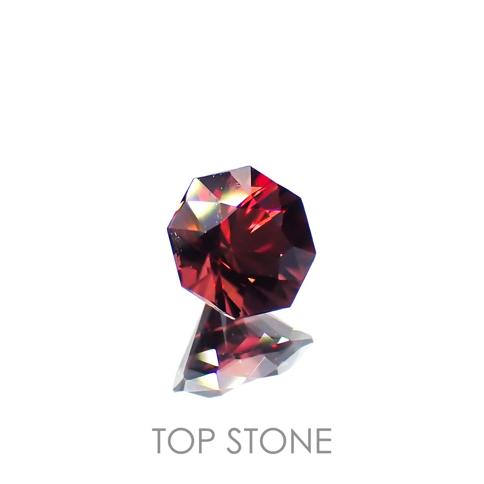 ◇オクタゴンカット◇レッドジルコン(宝石名ジルコン)スリランカ/カンボジア産 0.84ct 識別済[221219497]5x5mm前後