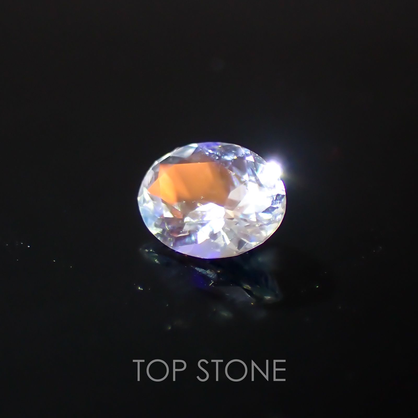 レインボームーンストーン(アンデシンラブラドライト) マダガスカル産 ルース 0.28ct[210410567]5.4×4.2mm前後