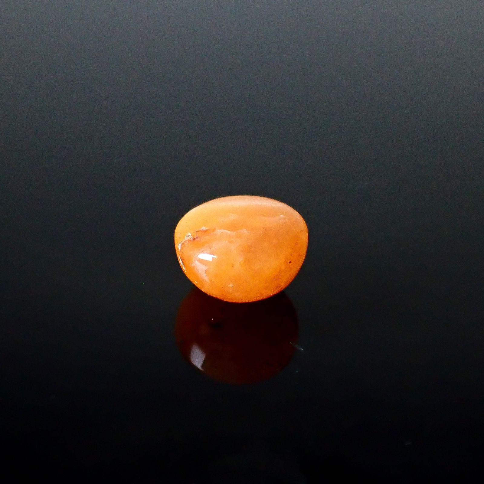 北海道オパール 北海道河東郡鹿追町然別産 2.49ct [250530403]8.6x8.6mm前後