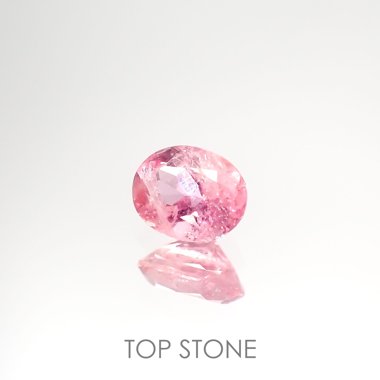 ペツォッタイト(ラズベリル)(宝石名ペツォッタイト) マダガスカル産 0.368ct ソ付(彩珠)[210812615]4.9×3.8mm前後