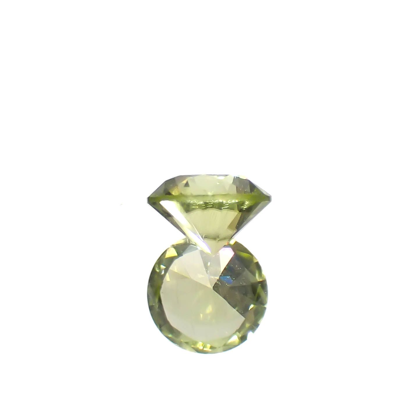 パラサイティックペリドット 採取地：インドネシア・ジェパラ 0.17ct [250730749]3.5x3.5mm前後