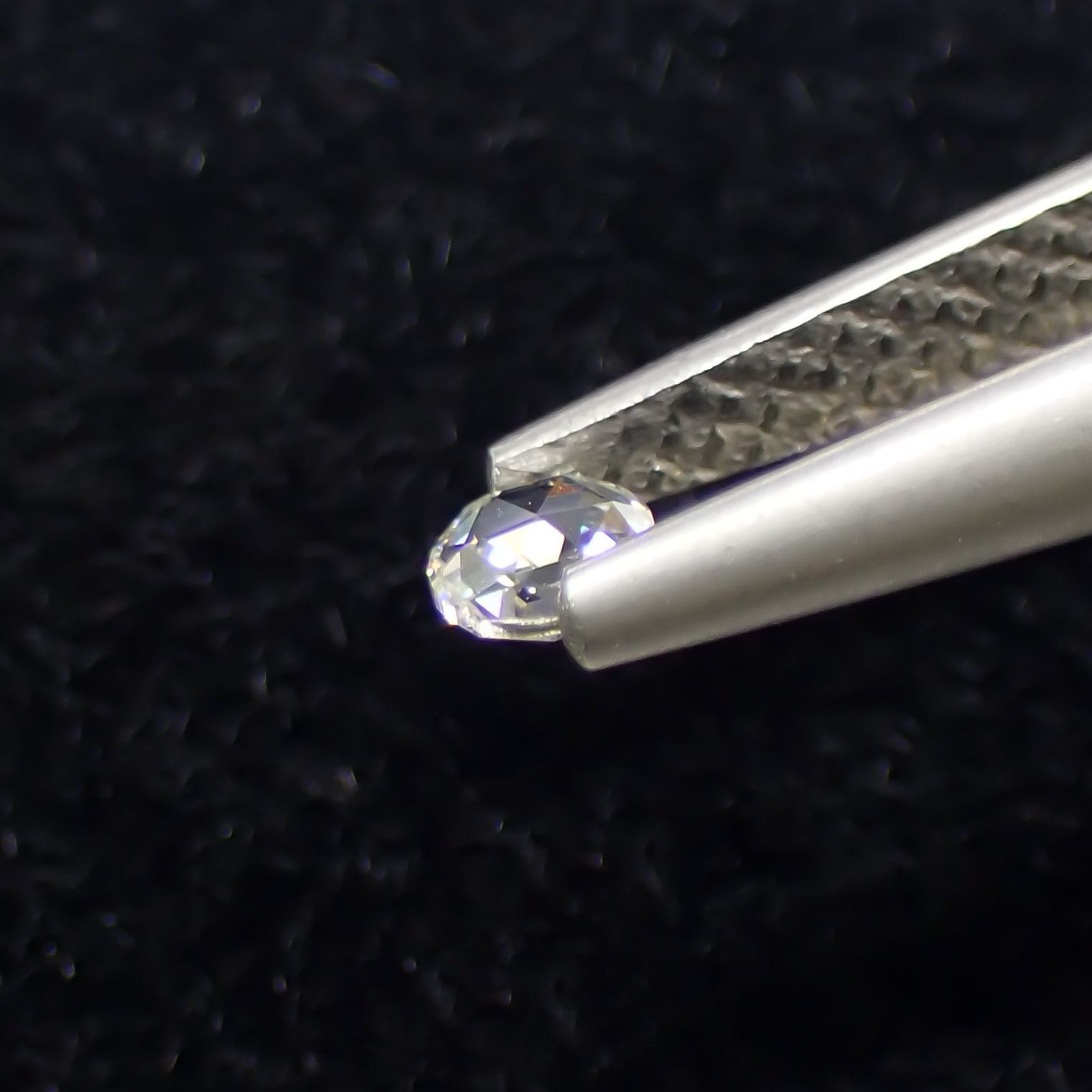 ◇ローズカット◇ダイヤモンド SI-VS / D-G(宝石名ダイアモンド) 0.057ct 識別済[210510903]2.4×2.4mm前後