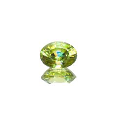 スフェーン(宝石名スフェーン)マダガスカル産 識別済 0.87ct / 6.6x4.9mm前後 [260120096]